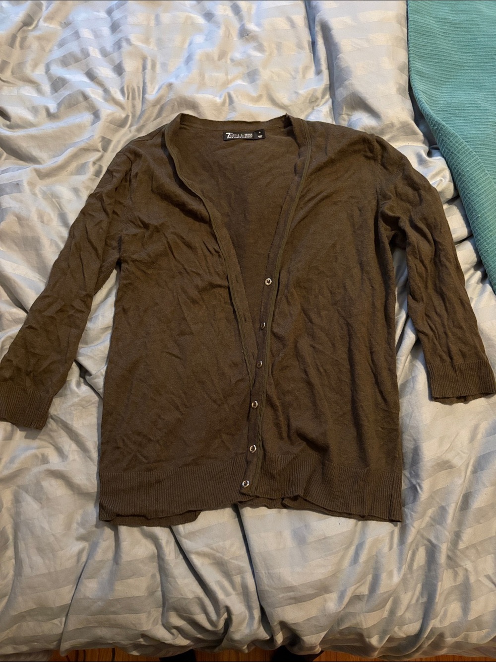 New York and company NY&Co Olive Green 3/4 sleeve cardigan short sweater XL